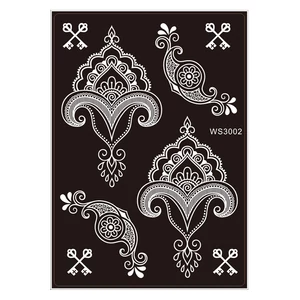 Kis És Nagy Méretű Nonfiguratív Mintázatú Henna Sablon