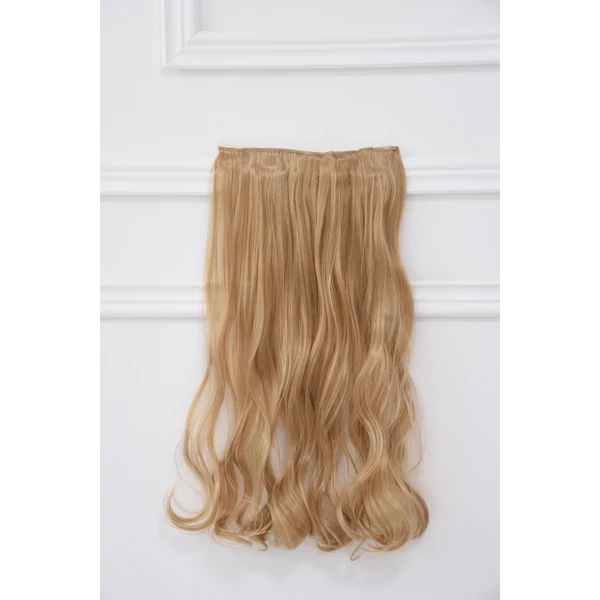 Aranyszőke Hullámos Csatos Póthaj -- 60 cm