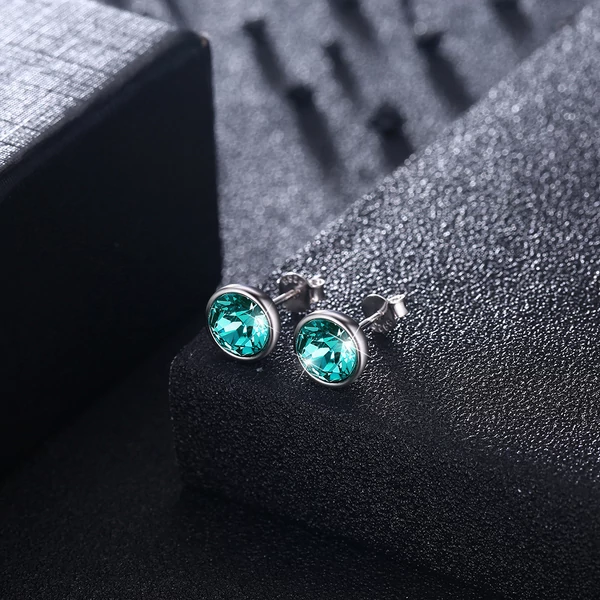 Ezüst Fülbevaló Türkizkék Swarovski® Kristállyal