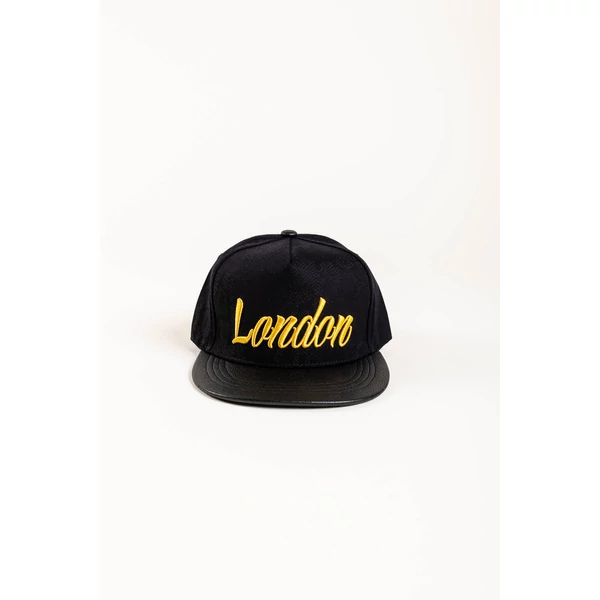 A & ONE Fekete, Kígyómintás Borítású, Sárga London Felirattal Hímzett Snapback Sapka