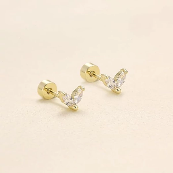 316L Arany Színű Labret Piercing Cirkónia Kővel -1db