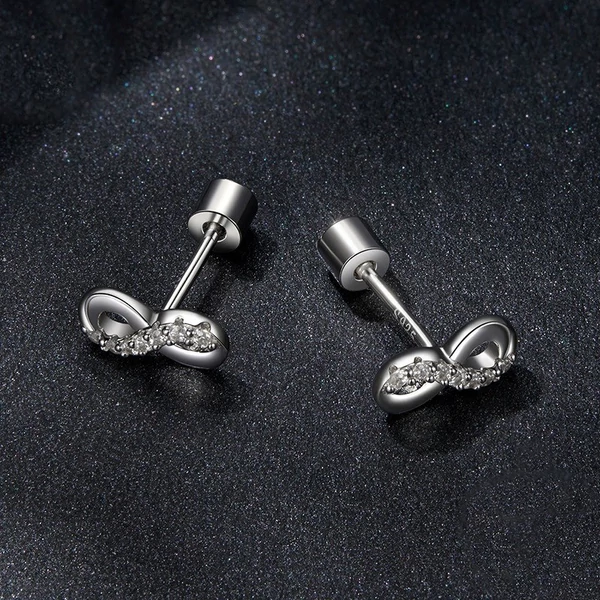Ezüst Színű S925 Ezüst Labret Piercing Végtelen Jellel Cirkónia Kövekkel