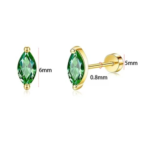A &amp; ONE 316L Ezüst Színű Labret Piercing Zöld Cirkónia Kővel