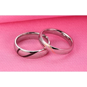 A & ONE Ezüst Színű Rozsdamentes Acélból Készült Gyűrű Real Love Felirattal