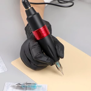 Tetováló Gép Szett LED Kijelzővel, Tűvel, Gyakorló Szilikon Lappal, Kézitáskával