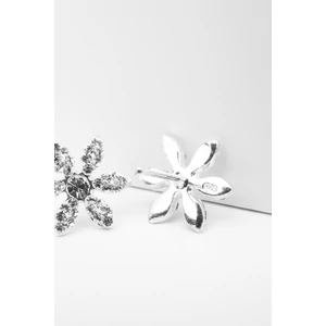 Swarovski Kövekkel Díszített Apró Virág Alakú S925 Ezüst Fülbevaló