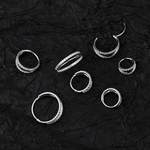 A & ONE Ezüst Színű Titánium Fül Piercing Cirkónia Kővel
