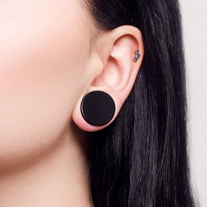 Ezüst Színű 316L Orvosi Acél Egyenesszárú Labret Piercing Kék Cirkónia Kövekkel