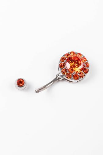 Kép 2/2 - A & ONE Ezüst Színű Kör Alakú  Narancssárga Strasszkövekkel Díszített Női Piercing