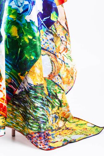 Kép 2/4 - Színes Absztrakt Mintás Selyem Hatású Textil Sál