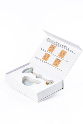 Kép 4/5 - A &amp; ONE Holdkő Arc Masszírozó Jade Roller És Gua Sha Szett Dobozban
