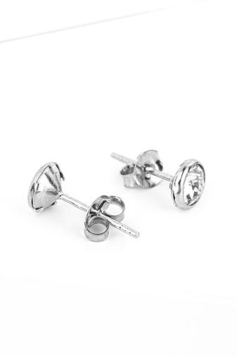 Kép 3/4 - Fehér Swarovski Kővel Díszített S925 Ezüst Fülbevaló