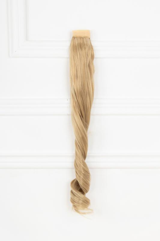 A &amp; ONE Szőke Melírozott Hullámos Póthaj Copfhoz 45 cm