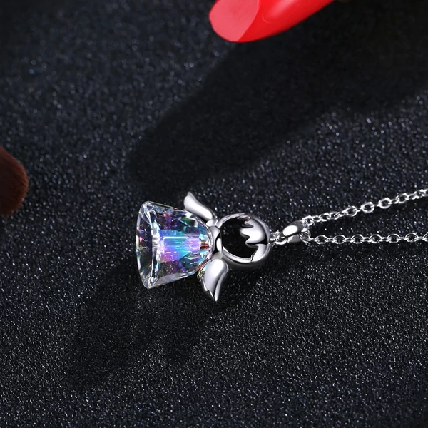 A & ONE  Angyalka Alakú Medállal Díszített Ezüst Nyaklánc Swarovski® Kristállyal