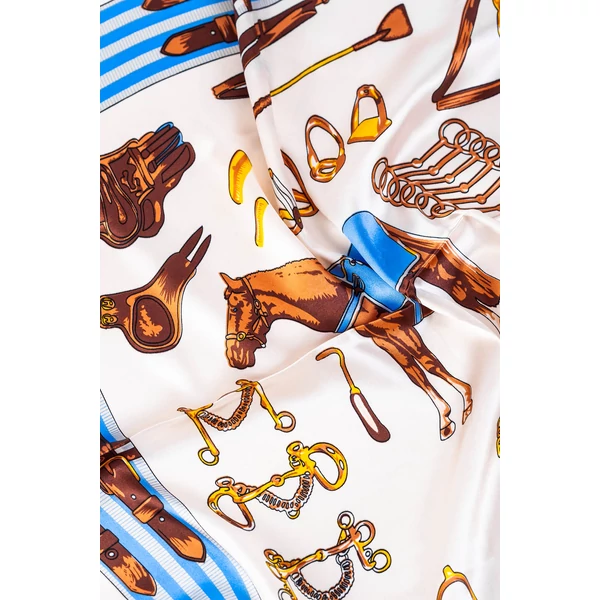 Lovas Selyem Hatású Textil Kendő