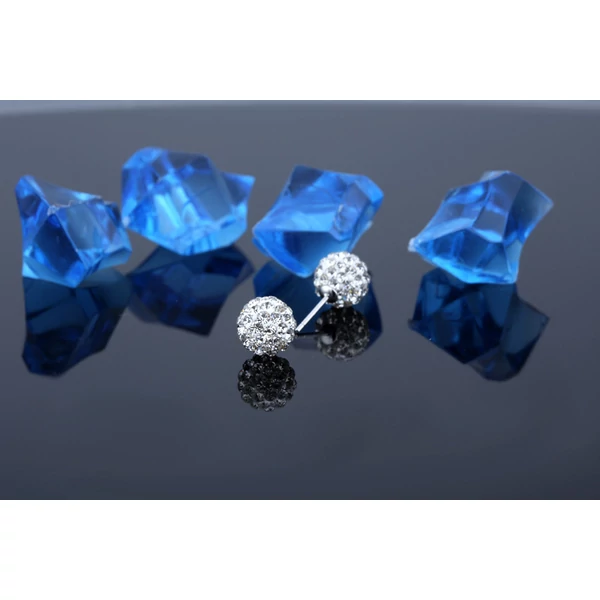 A & ONE Ezüst Gömb Fülbevaló Swarovski® Kristályokkal Díszítve