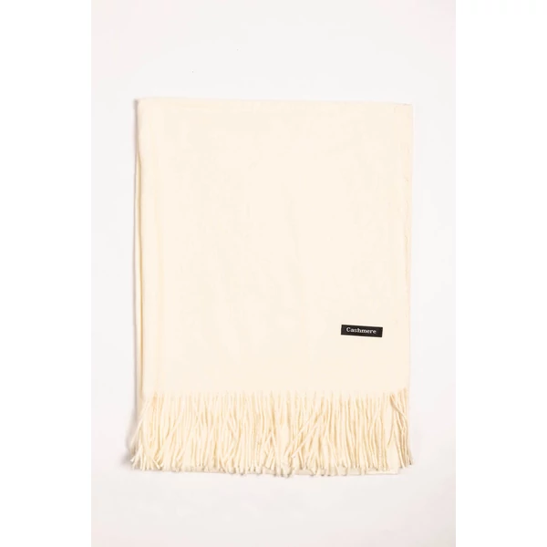 Fehér Csillogós Kötött Sapka Pomponnal És Tört-Fehér Anyagában Rózsa Mintás  Sál Szett