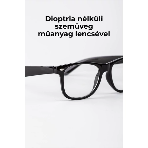 A & ONE Fekete Keretes Letisztult Átlátszó Lencsés Szemüveg