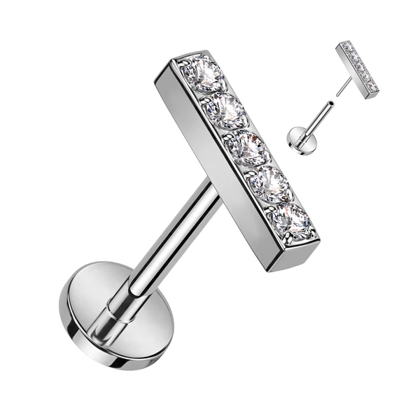 Ezüst Színű Téglalap Alakú Titánium Egyenesszárú Labret Piercing Apró Cirkónia Kövekkel