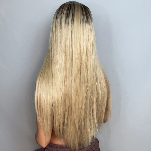 A & ONE Szőke Ombre Stílusú Egyenes Szintetikus Paróka 70 cm