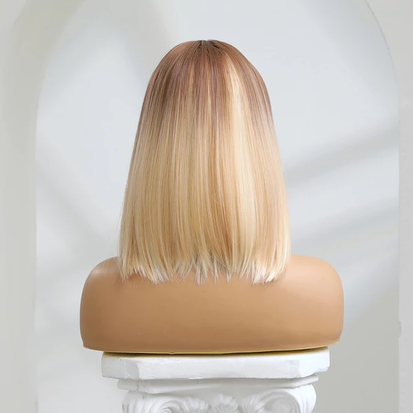 A & One Vállig Érő Szőke Ombre Szintetikus Paróka- 42 cm